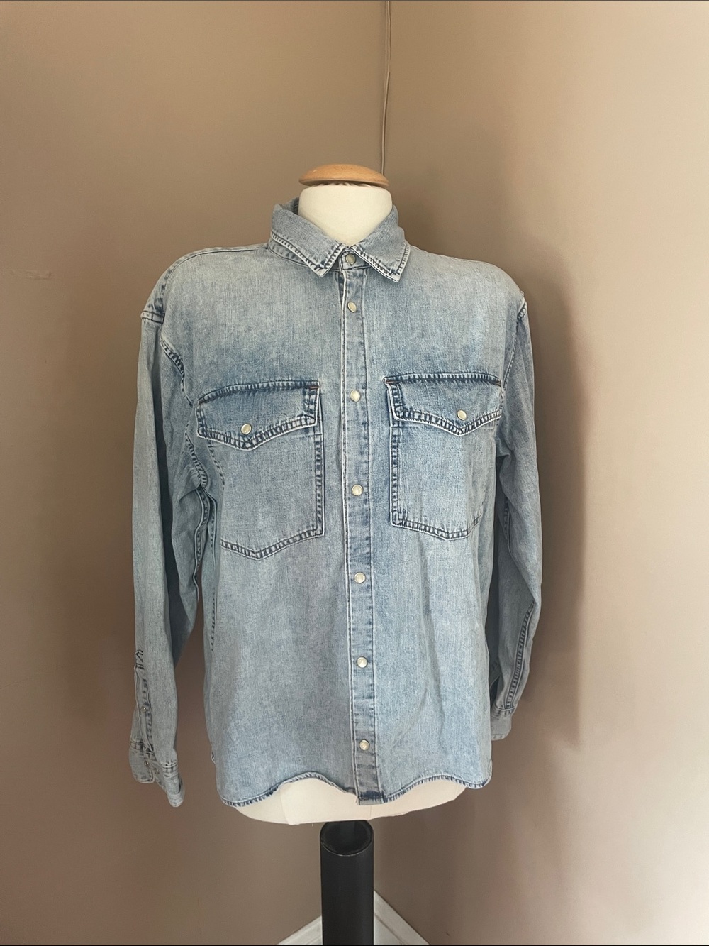 Abercrombie & Fitch Light Wash Denim Button-Down Shirt
